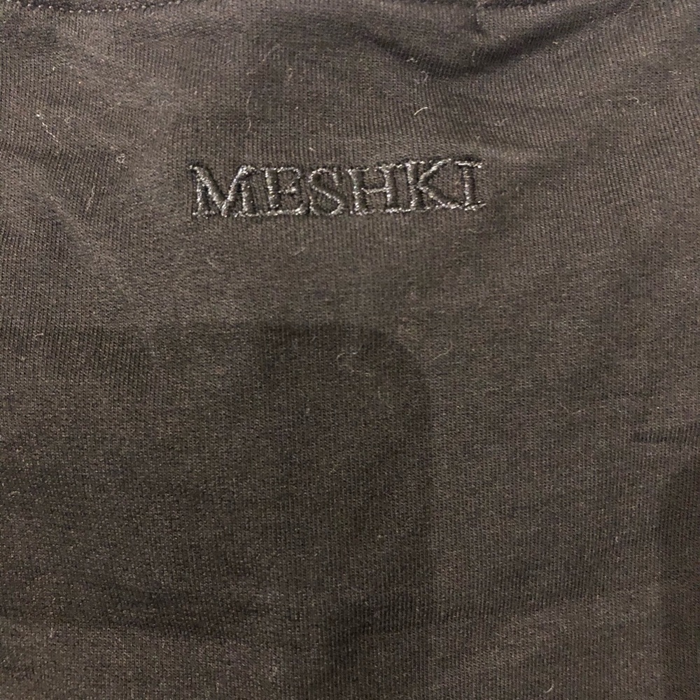 MESHKI Cropped Jumper - Picture 9 of 10